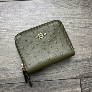 COACH • Green Wallet